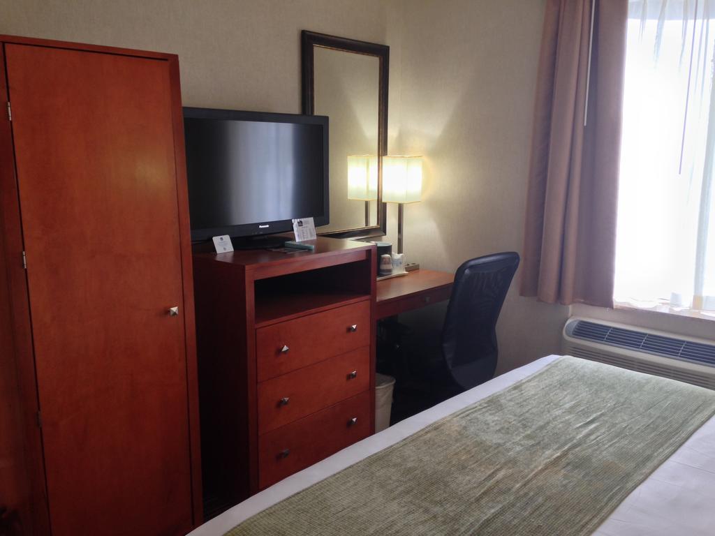 Best Western JFK Airport New York Exterior foto