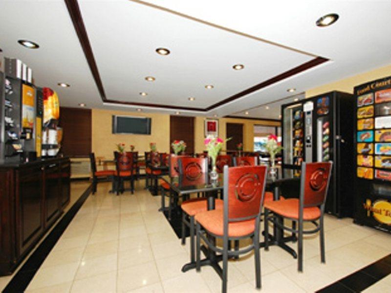 Best Western JFK Airport New York Exterior foto